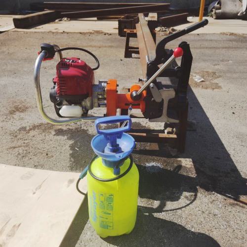 中創智造內燃鋼軌鉆孔機操作流程